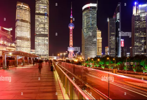 金桥啦啦宝都高达立像旁，金桥国际宁桥路车企白领周末单身脱单联